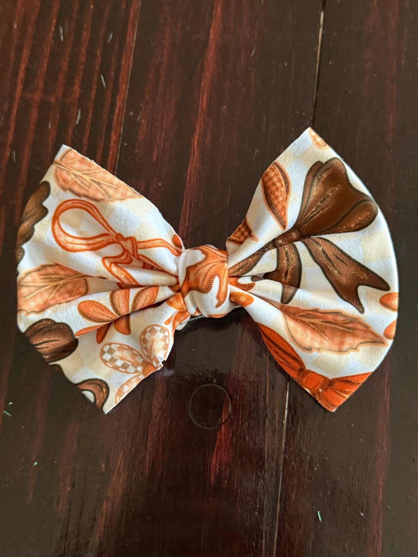 Fall Bow on clip